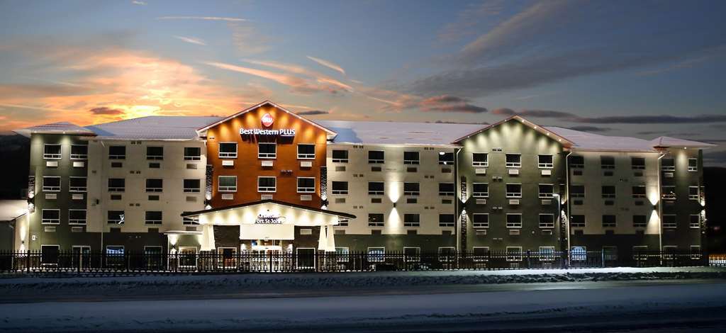 Best Western Plus Chateau Fort St. John Hotel Exterior foto